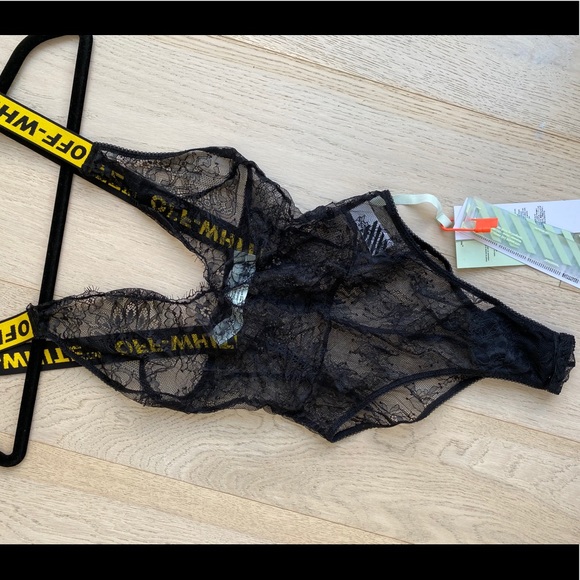 OFF-WHITE Lace Bodysuit - Picture 2 of 3